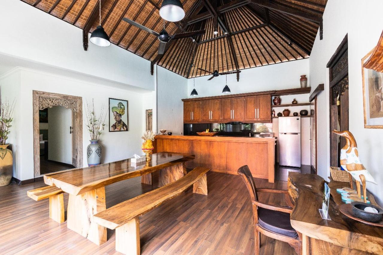 Villa Nesanur - Comfortable & Spacious Beachside Sanur Zewnętrze zdjęcie