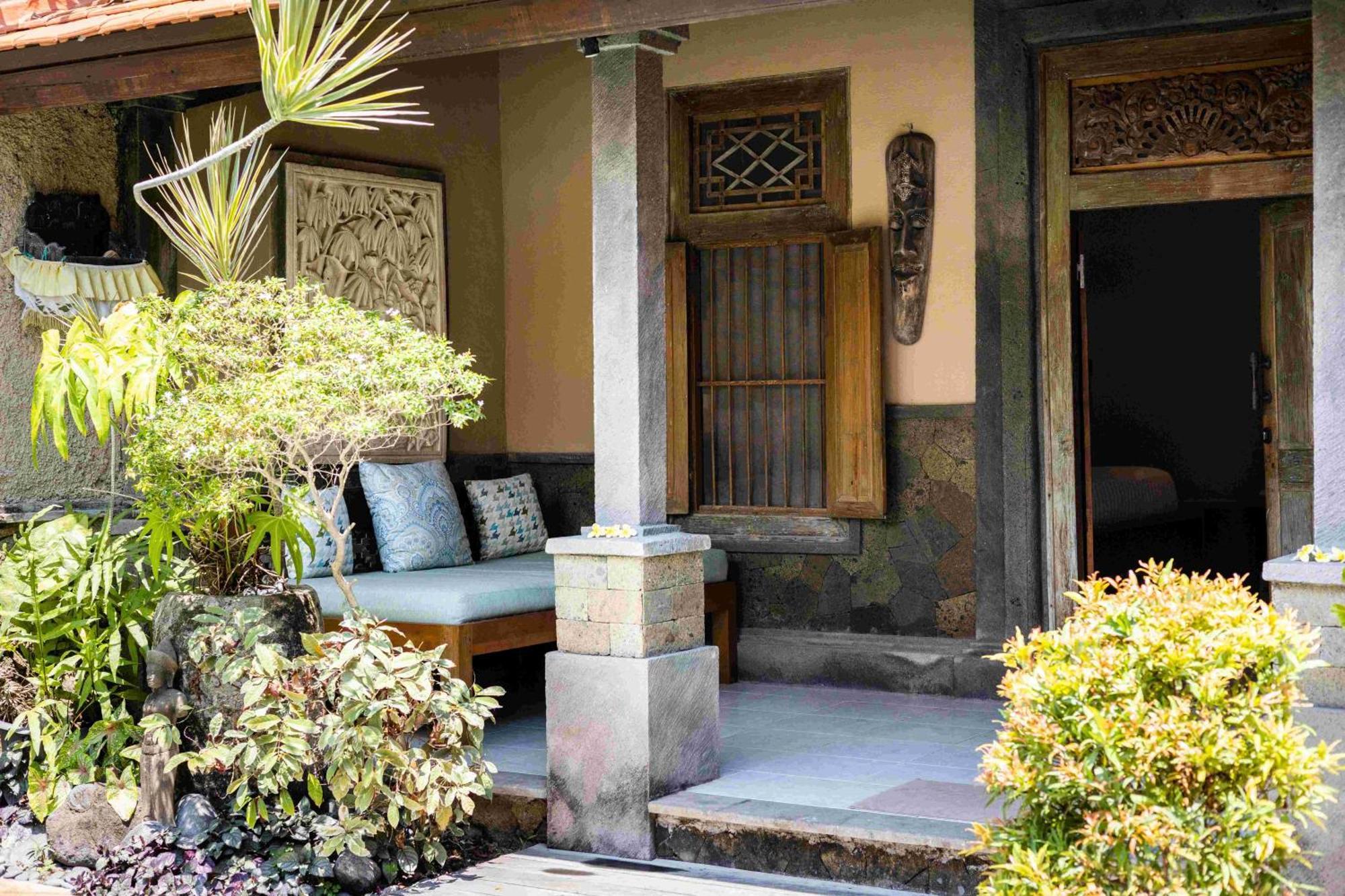 Villa Nesanur - Comfortable & Spacious Beachside Sanur Zewnętrze zdjęcie